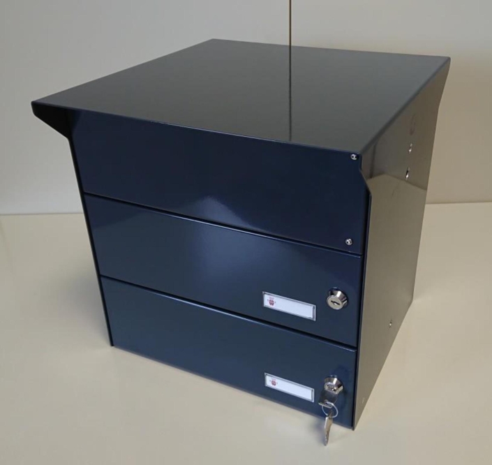 05 – Zaundurchwurf Anlage mit eng anliegender Verkleidung – Entnahmeseite