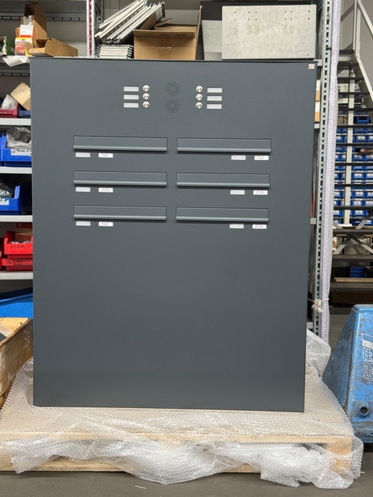 08 – Sonderanlage Briefkastenstele – Bild 02